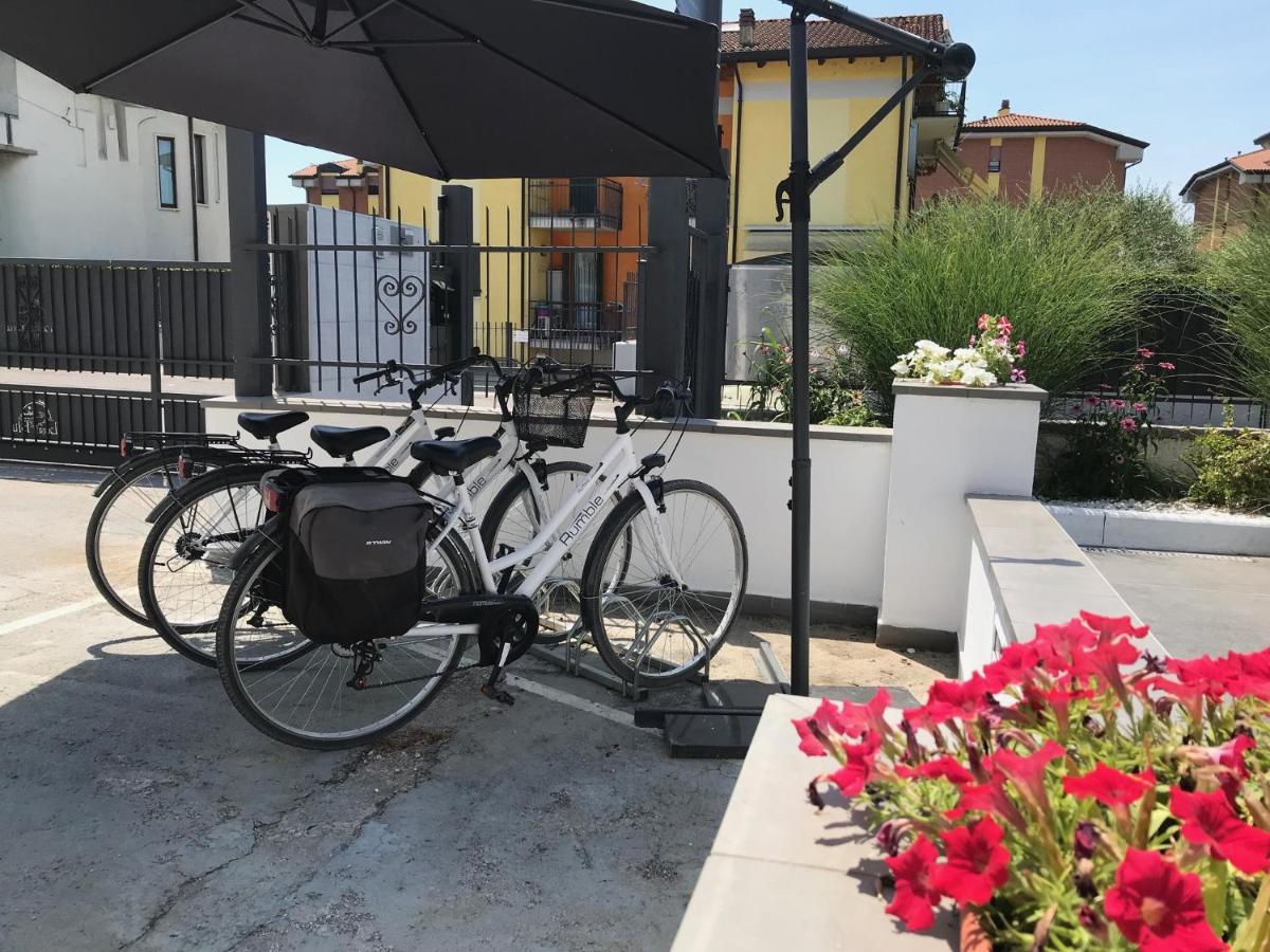 Garda Relais Luna Blu Peschiera del Garda Buitenkant foto