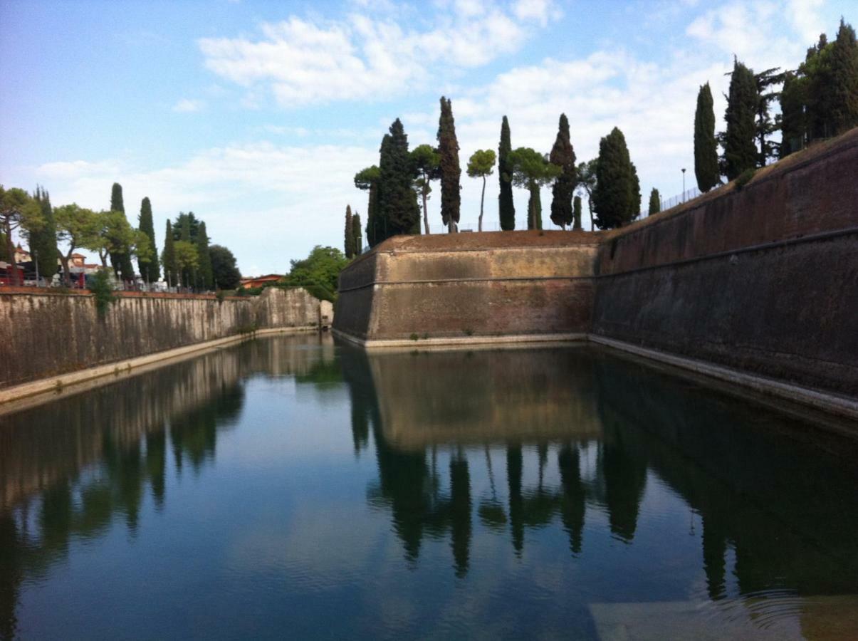 Garda Relais Luna Blu Peschiera del Garda Buitenkant foto