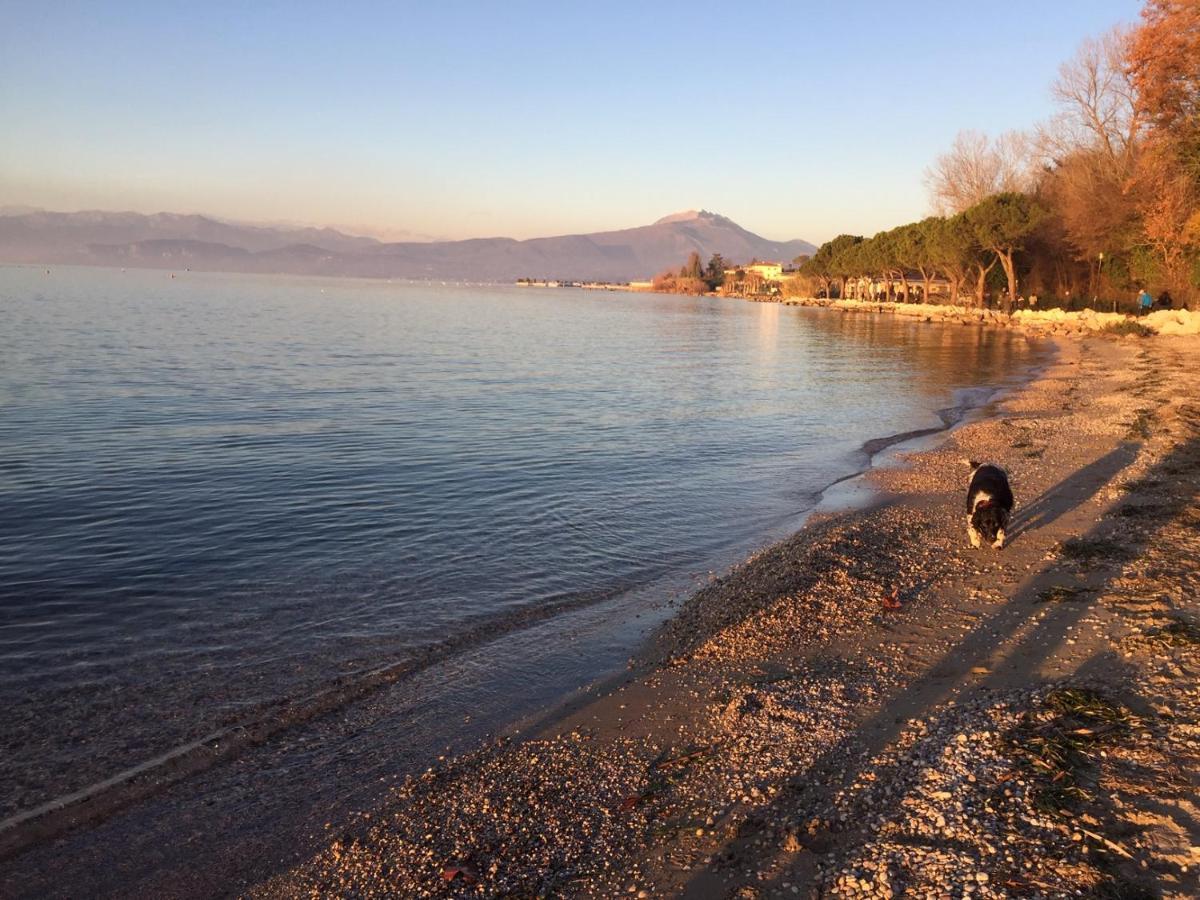 Garda Relais Luna Blu Peschiera del Garda Buitenkant foto